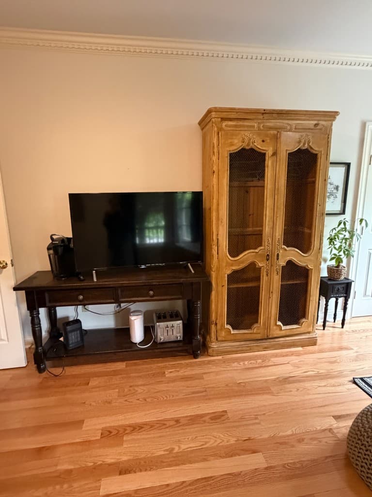 Keurig coffee station, toaster, and storage in the guest suite